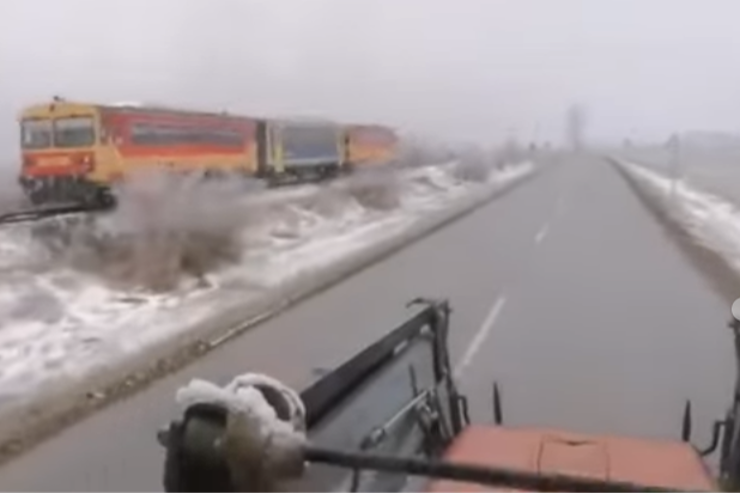 gy nyomta le a belorusz MTZ traktor a MV csehszlovk Bzmot Piroskjt Derecske s Konyr kztt (videval)